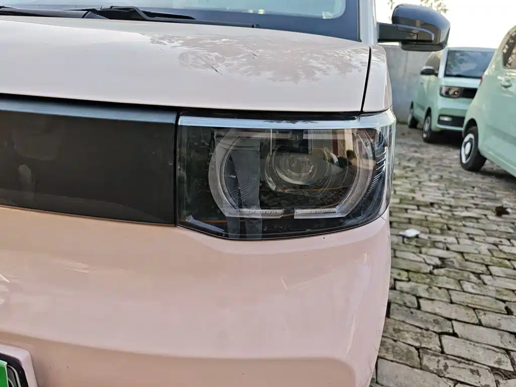 Wuling MINIEV — миниатюра 24