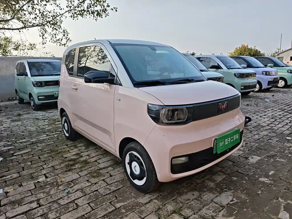 Wuling MINIEV — миниатюра 4