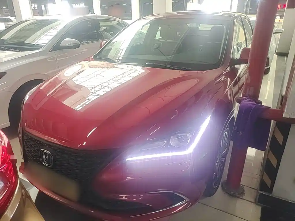 Changan Eado — миниатюра 3