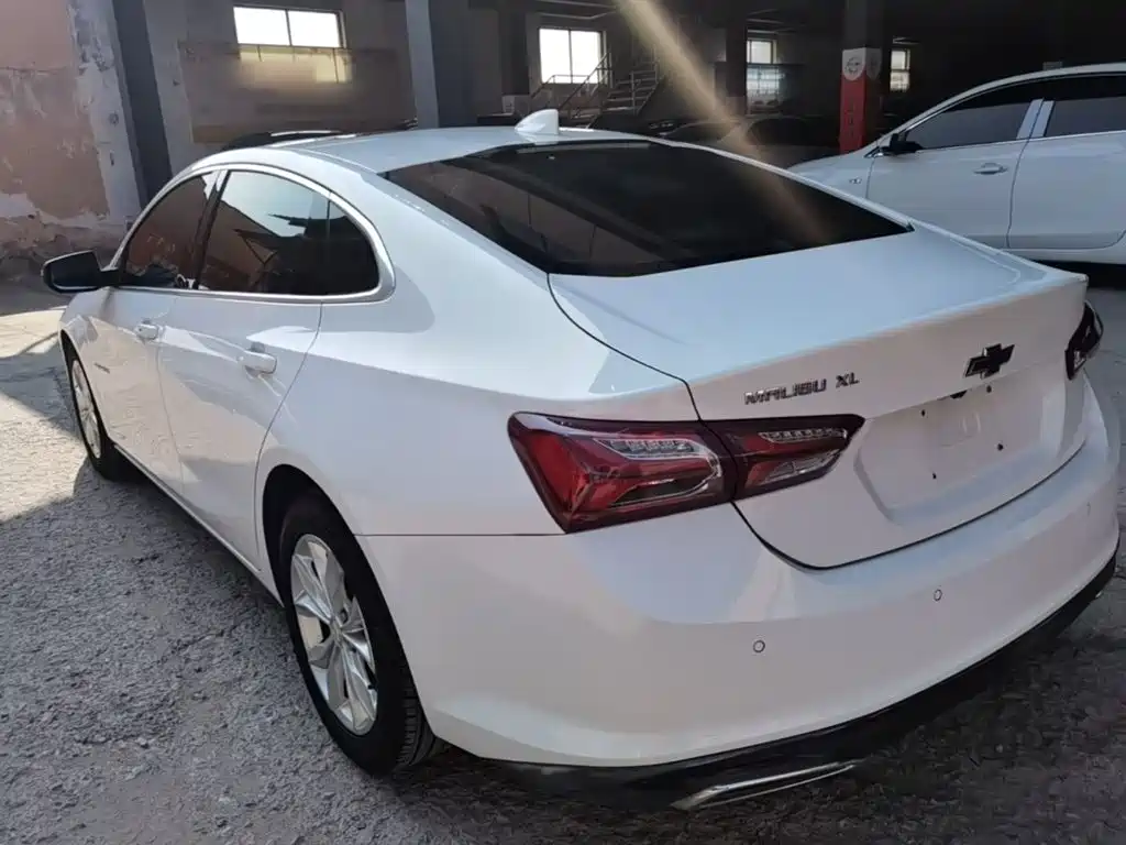 Chevrolet Malibu XL — миниатюра 5