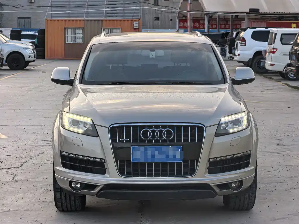 Audi Q7 — миниатюра 2