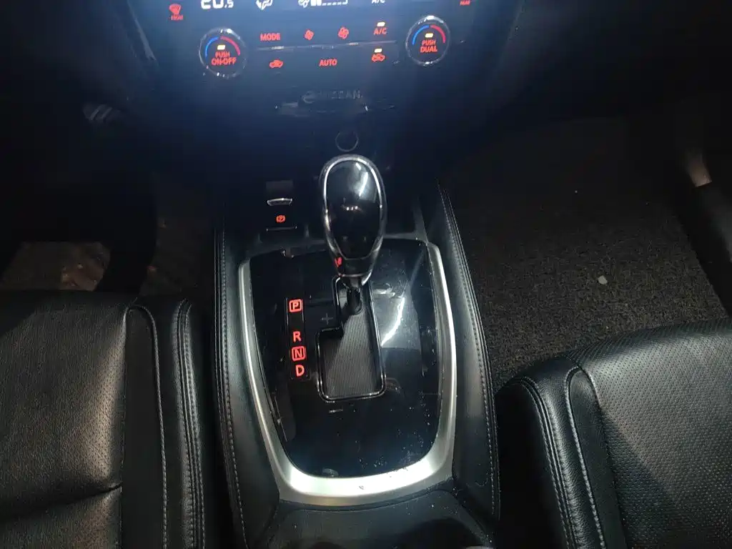 Nissan X-Trail — миниатюра 10