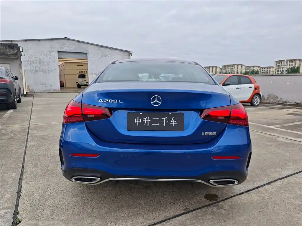 Mercedes-Benz A-Class A 2023 A 200 L