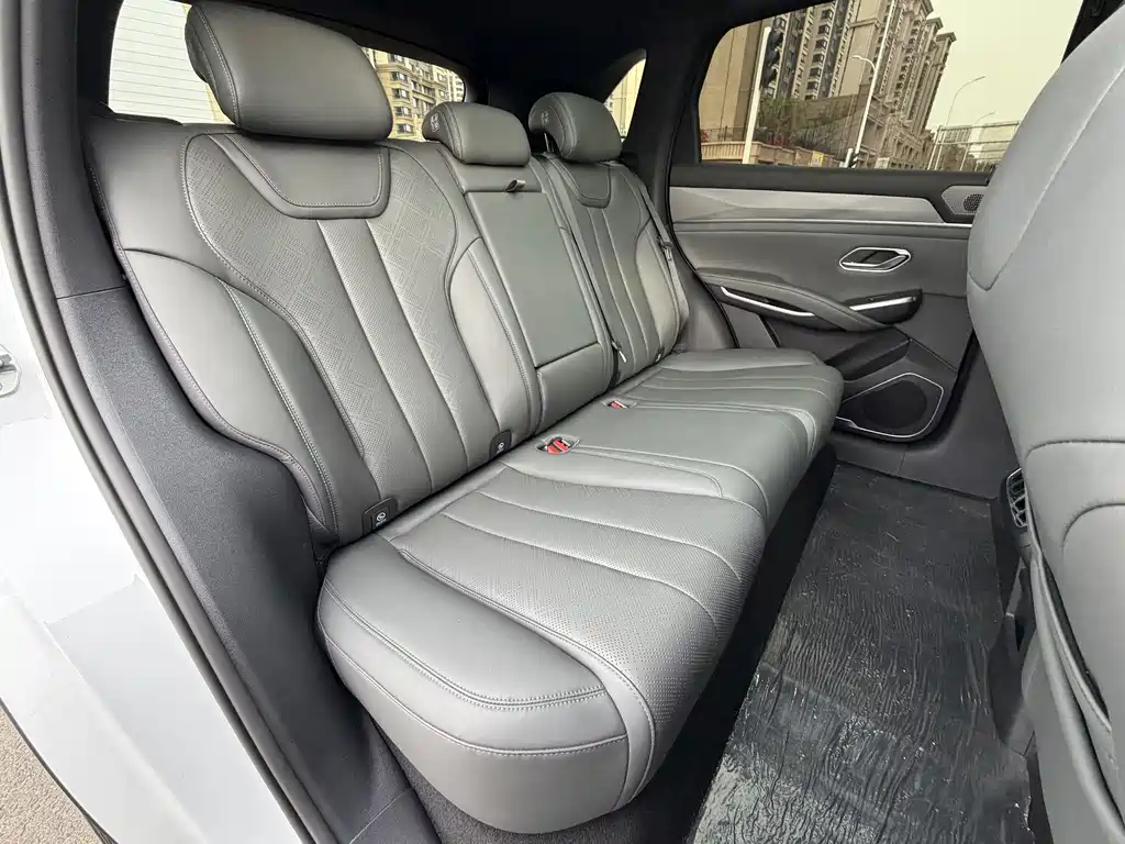BYD L DM-i — миниатюра 11