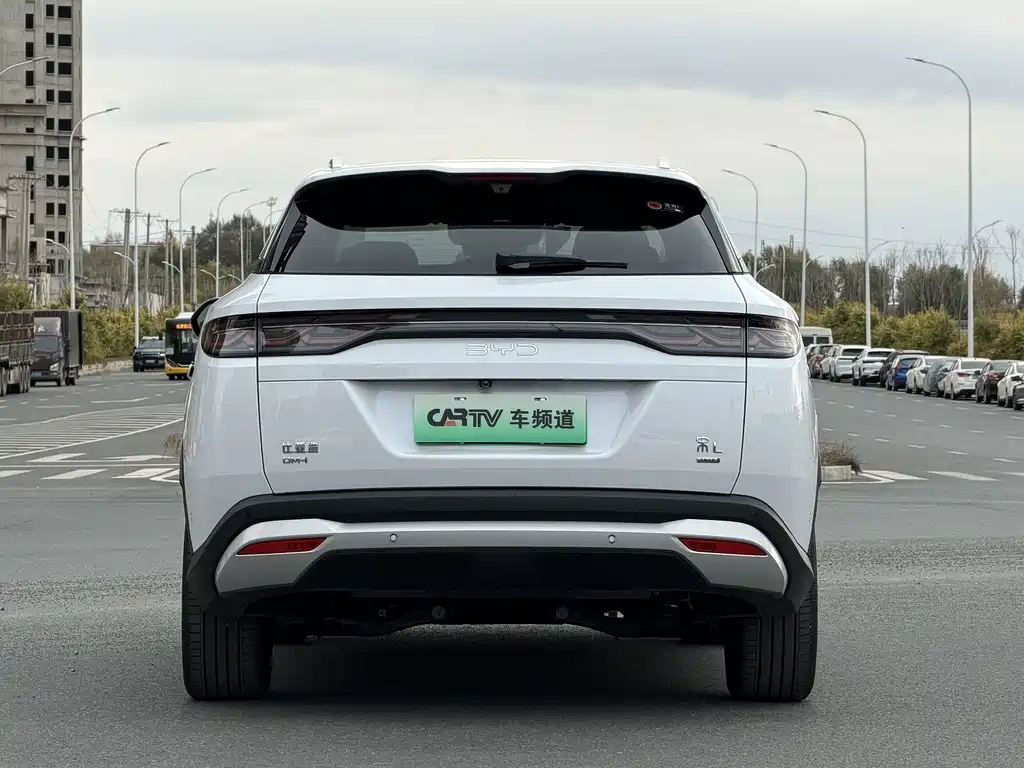BYD L DM-i — миниатюра 5