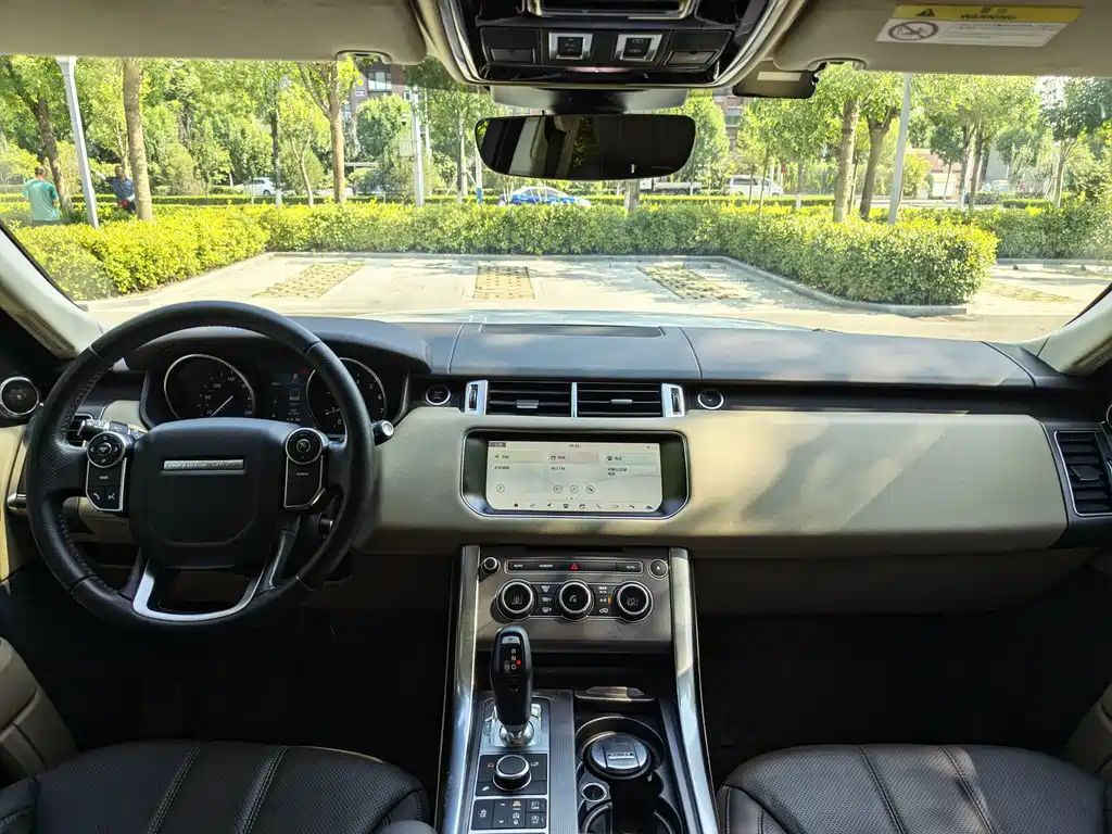 Land Rover Sport — миниатюра 5