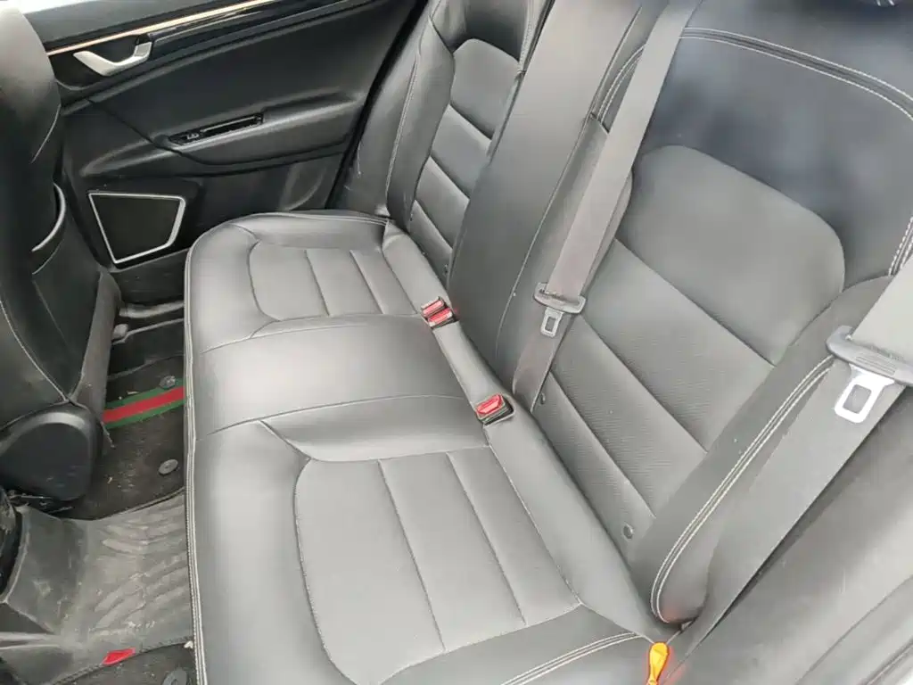 Geely Emgrand GL — миниатюра 17