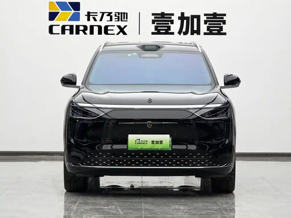 Aito M8 2025 Max+ 53.4kWh 5 мест (192 ）