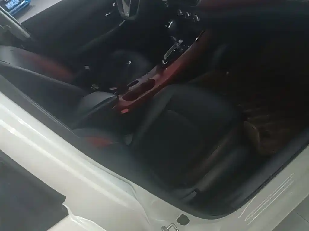 Nissan Bluebird — миниатюра 25