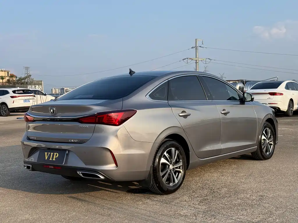 Changan Eado — миниатюра 12