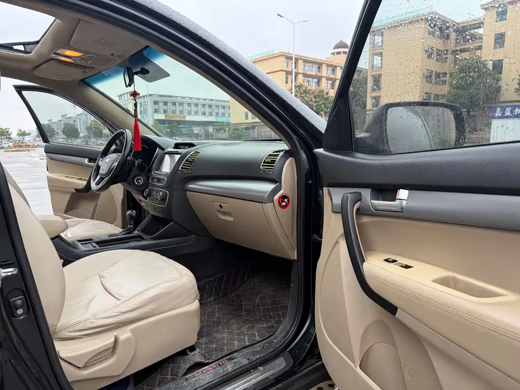 Kia Sorento — миниатюра 15