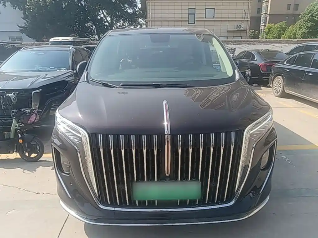 Hongqi Hongqi HQ9 PHEV — миниатюра 3
