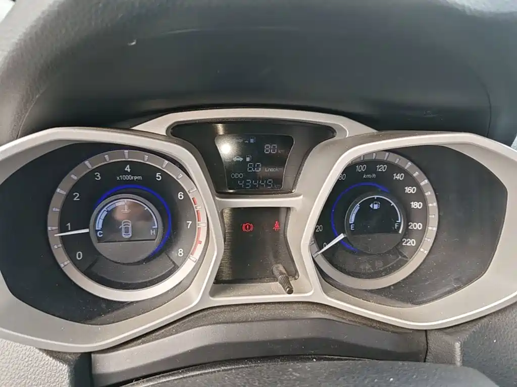 JAC Refine S3 — миниатюра 12