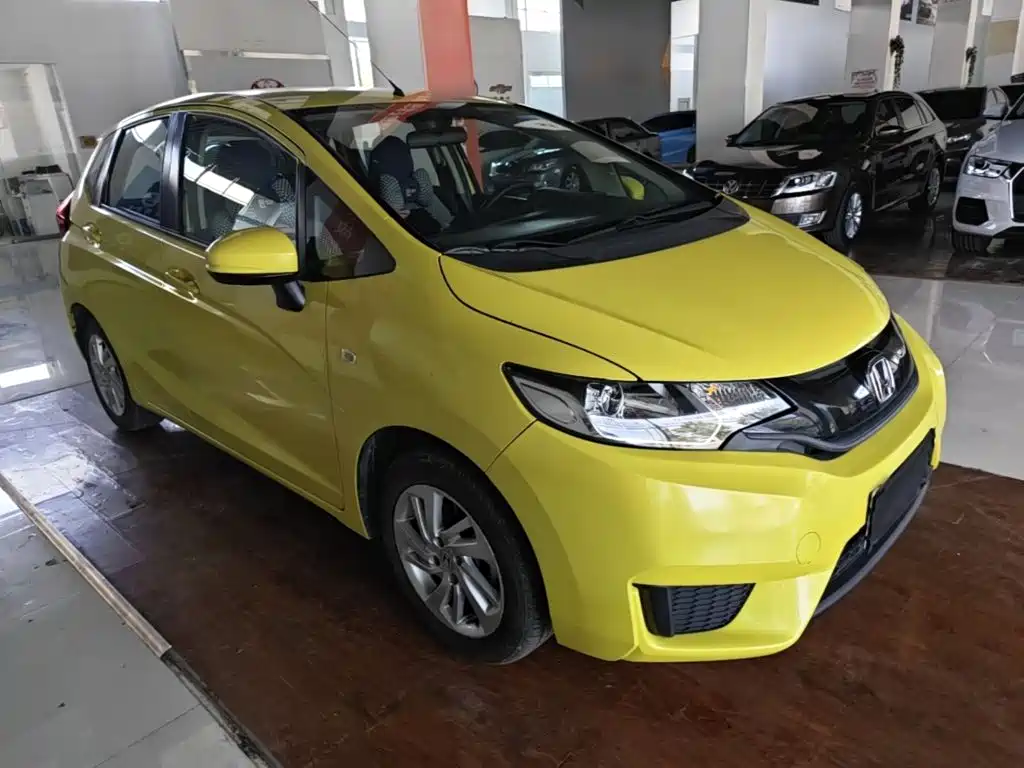 Honda Fit — миниатюра 4