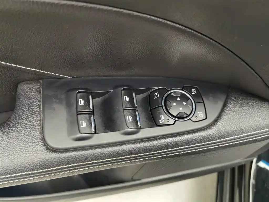 Ford Taurus 2017 EcoBoost 245 Fashion