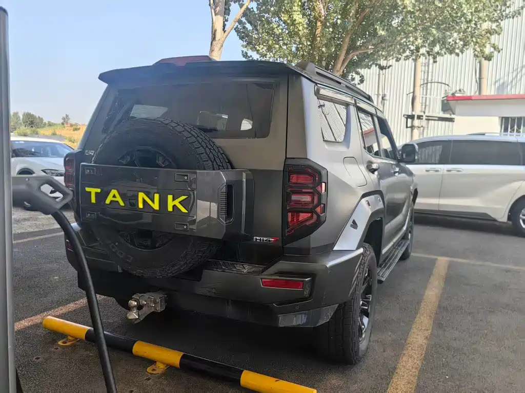 Tank Tank 400 New Energy — миниатюра 6