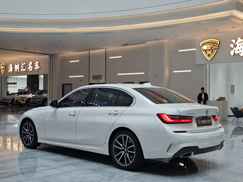 BMW 3 Series 3 2021 325Li M Sport