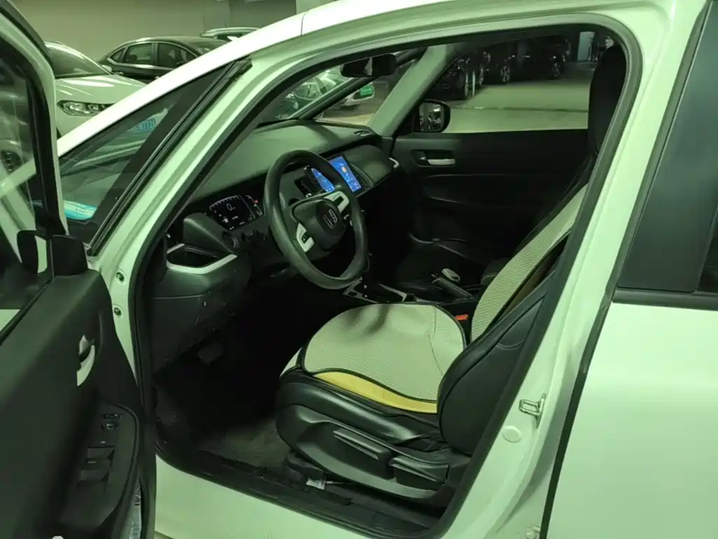 Honda Fit — миниатюра 12