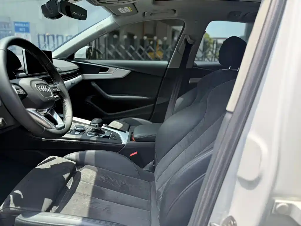 Audi A4 2019 45 TFSI allroad quattro Fashion