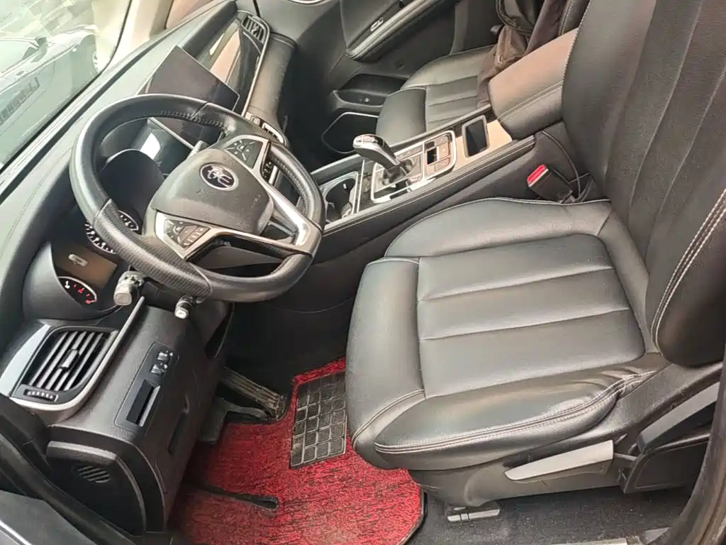 BYD MAX — миниатюра 15