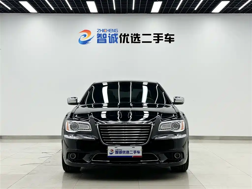 Chrysler 300C 2013 3.6L