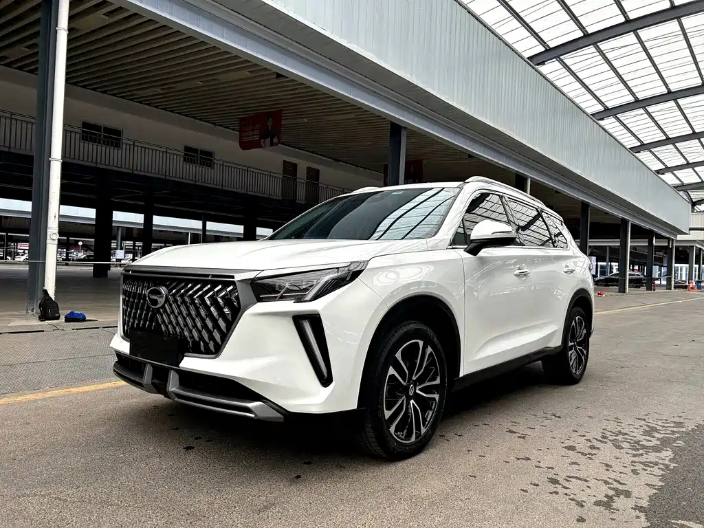 传祺GS4 PLUS 2022款 270T 自动星耀版