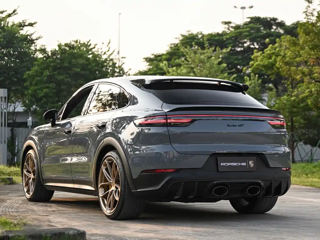 Porsche Cayenne — миниатюра 2