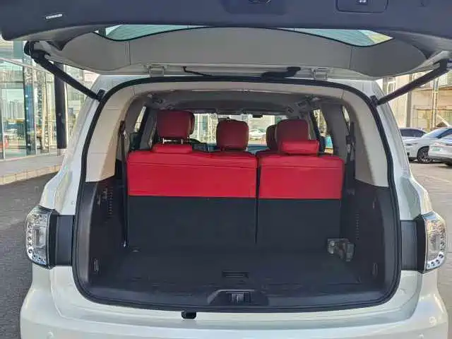 Nissan Patrol — миниатюра 15