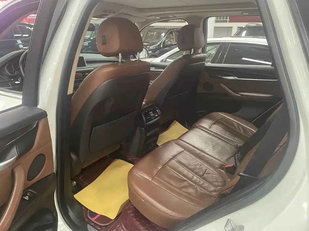 BMW X5 (Import) — миниатюра 4