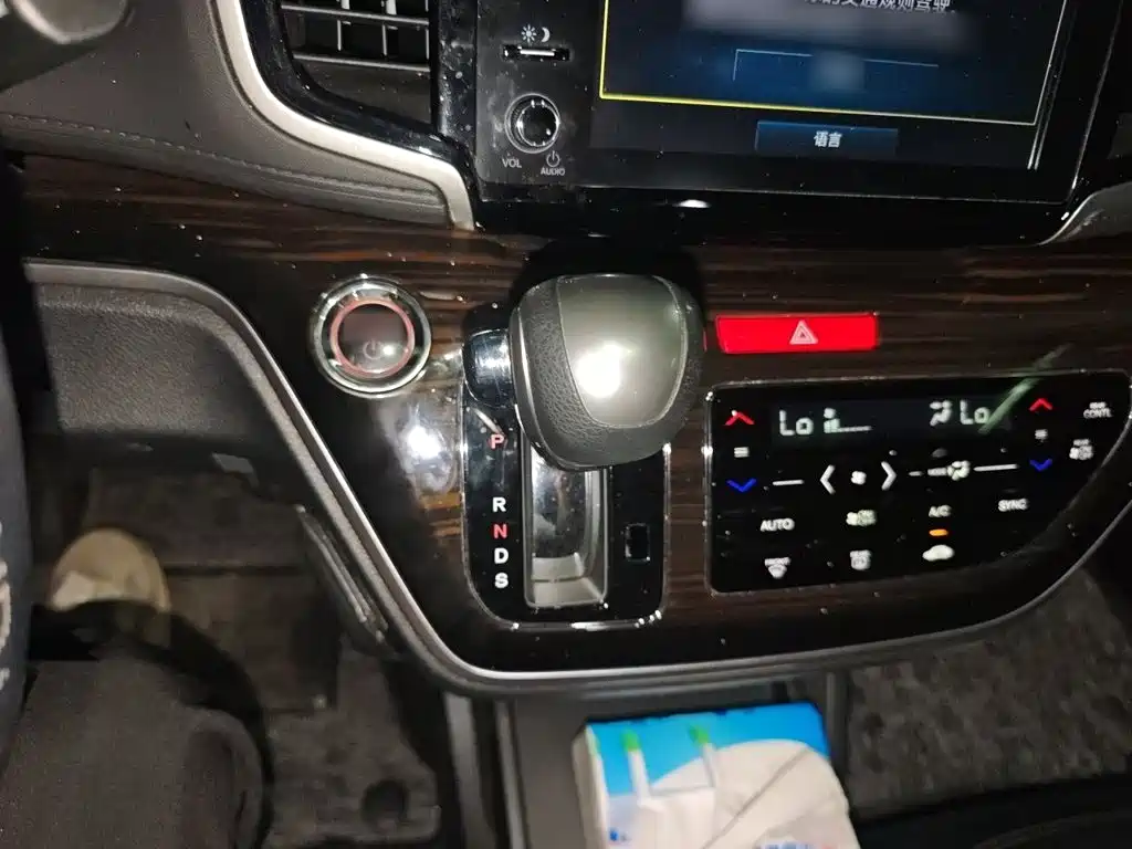 Honda Odyssey — миниатюра 7