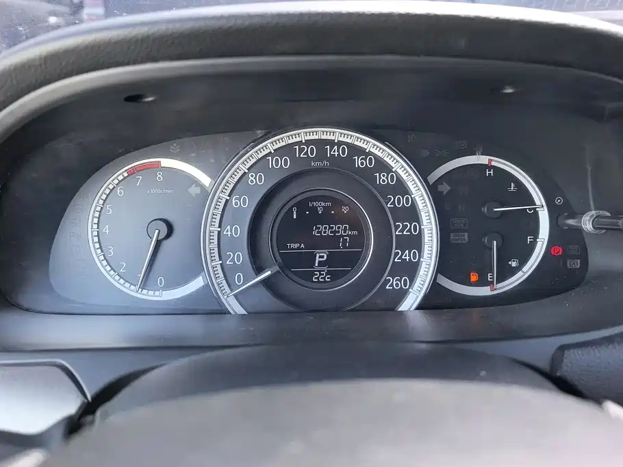 Honda Accord — миниатюра 14