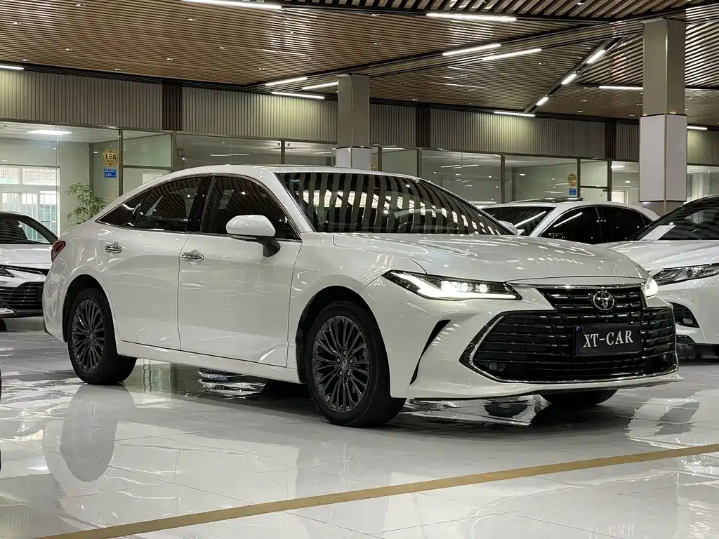 Toyota Avalon — миниатюра 3