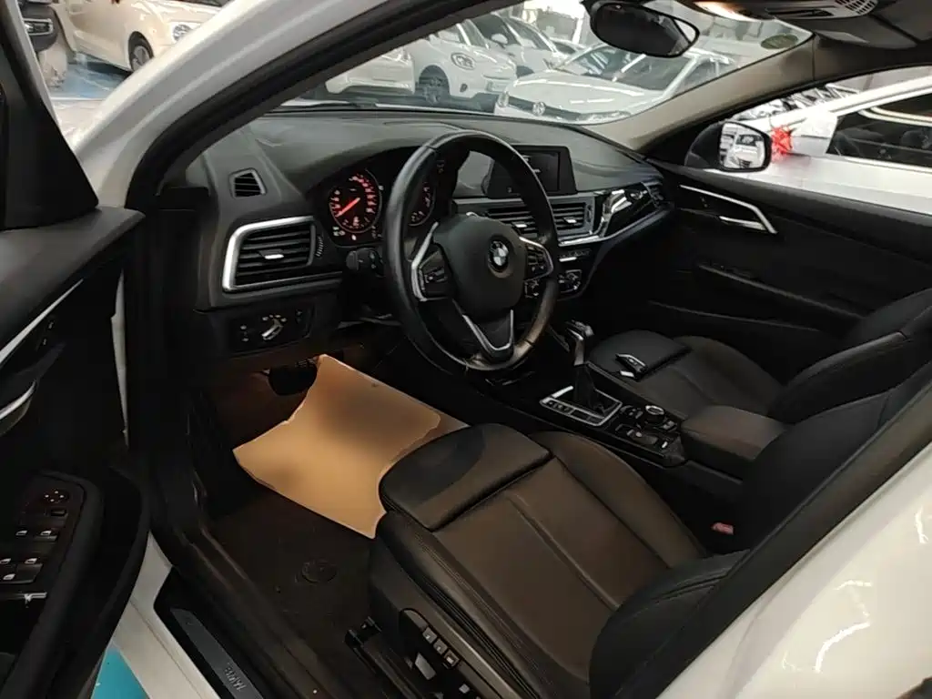 BMW 1 Series — миниатюра 16