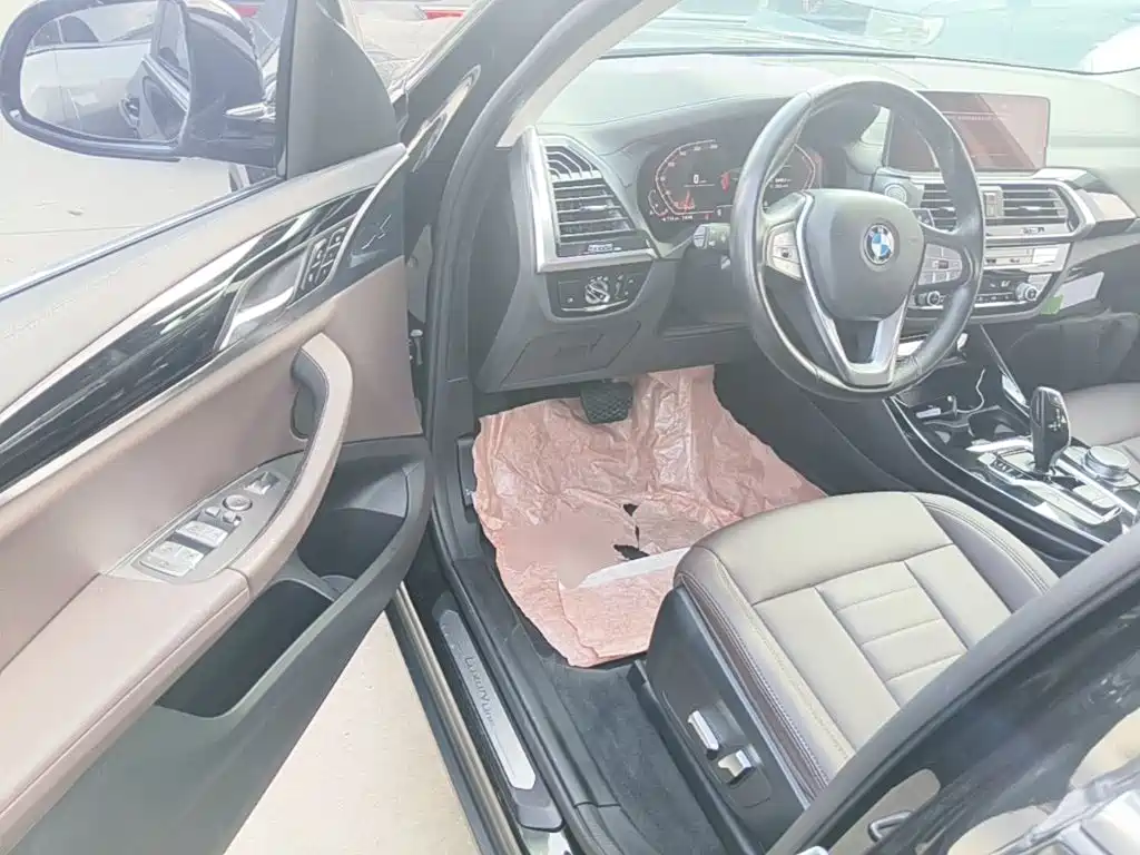 BMW X3 — миниатюра 16