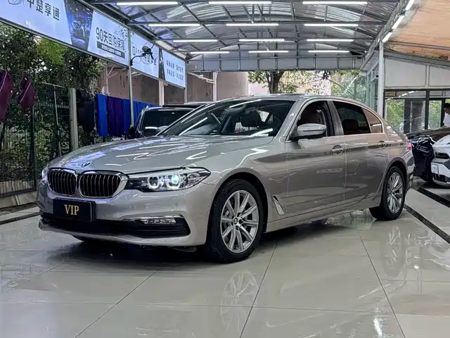 BMW  5 SERIES 2017