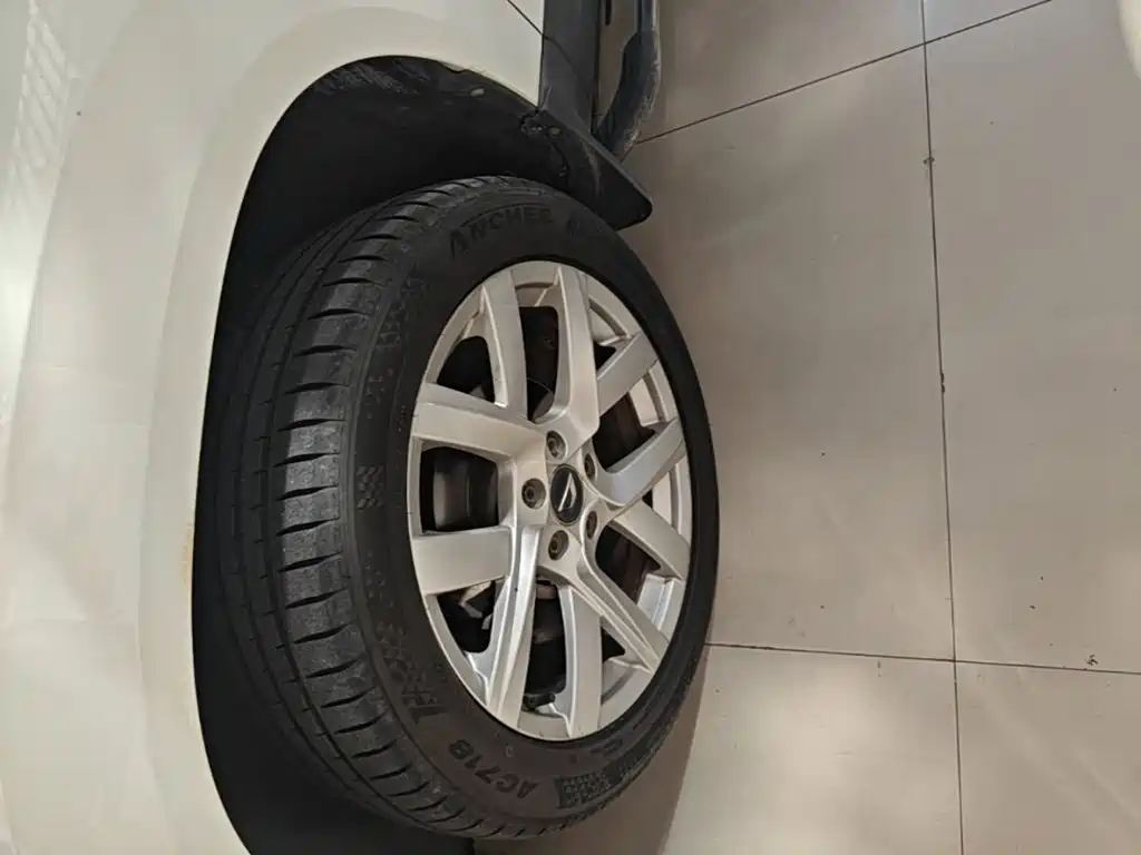 Jetta VS7 — миниатюра 23