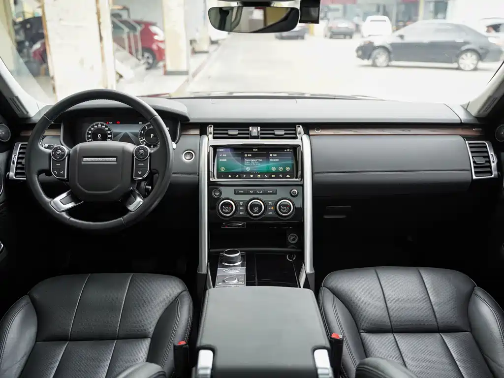 Land Rover Discovery — миниатюра 19