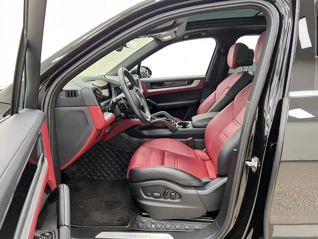 Porsche Cayenne — миниатюра 18