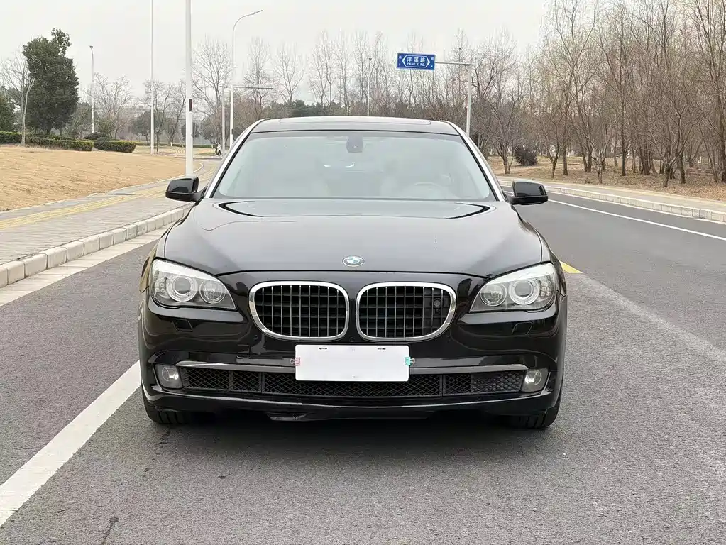 BMW 7 Series 7 2009 740Li Luxury
