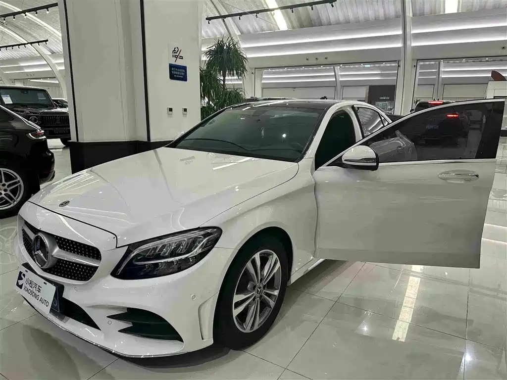 Mercedes-Benz C-Class — миниатюра 4
