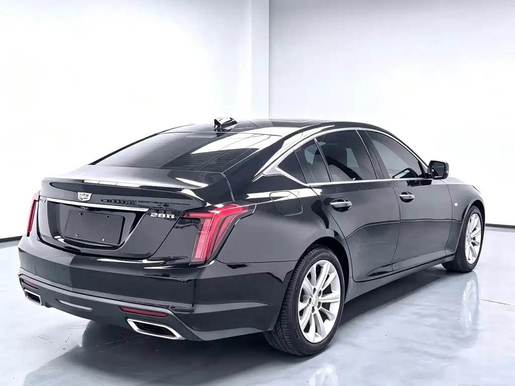 Cadillac CT5 — миниатюра 8