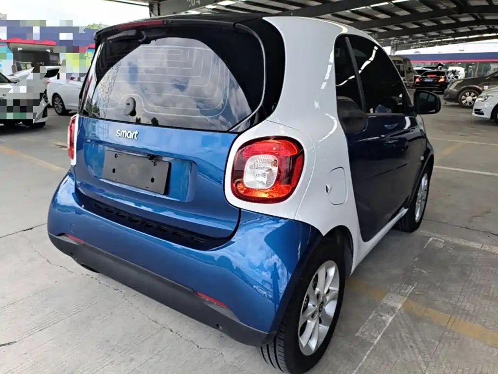 smart Smart Fortwo — миниатюра 7
