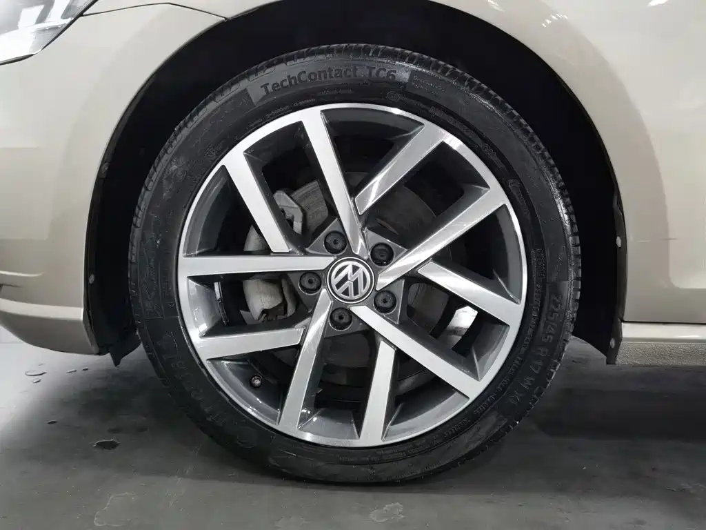 Volkswagen Golf — миниатюра 17