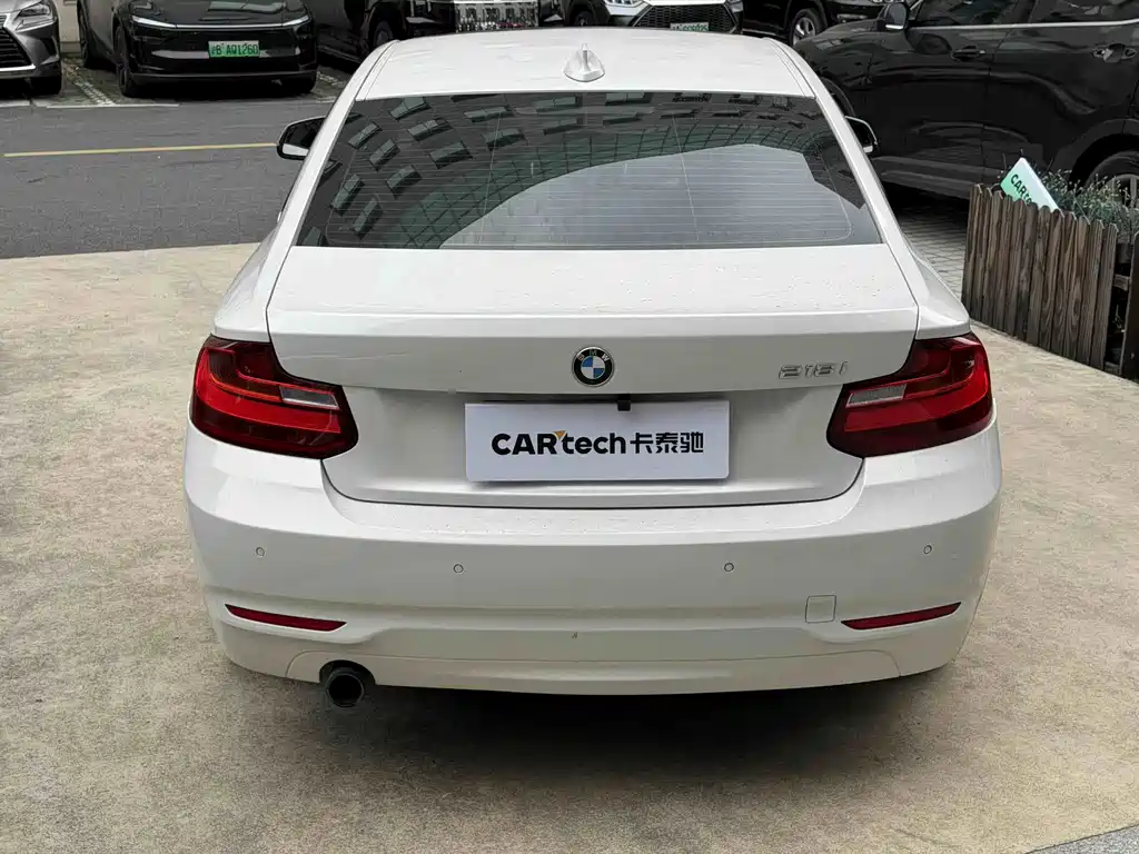 BMW 2 Series (Import) — миниатюра 4