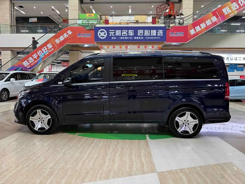 Mercedes-Benz V-Class — миниатюра 4