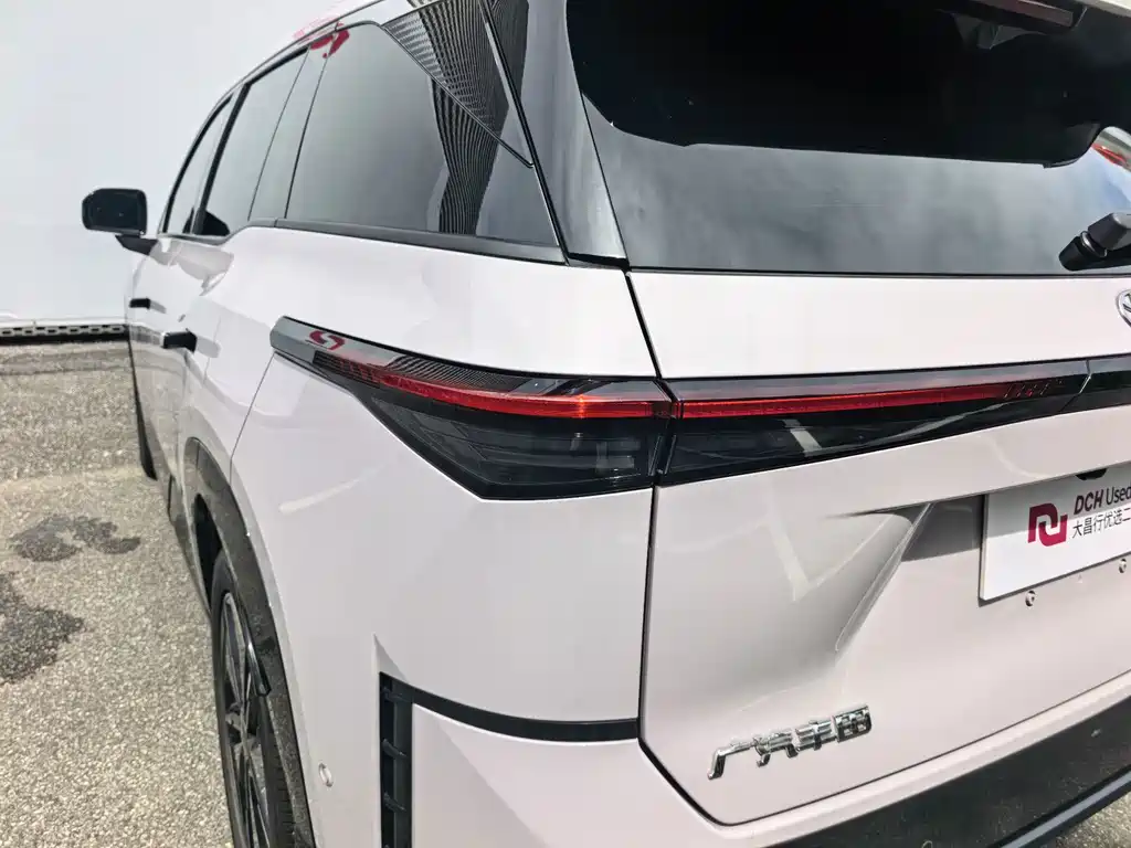 Toyota bZ3X — миниатюра 8