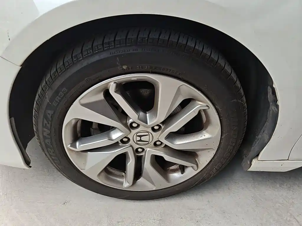 Honda Accord — миниатюра 23