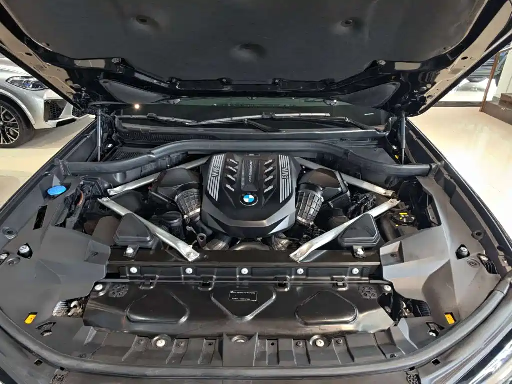 BMW X7 — миниатюра 12