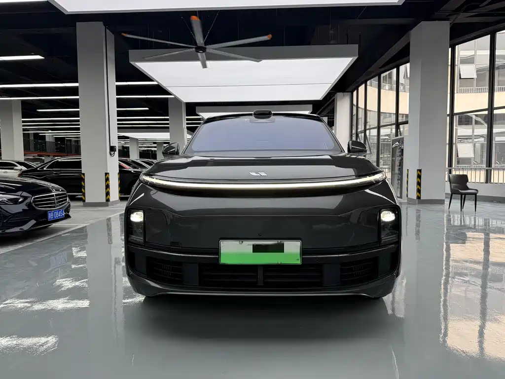Li Auto Li L9 — миниатюра 2