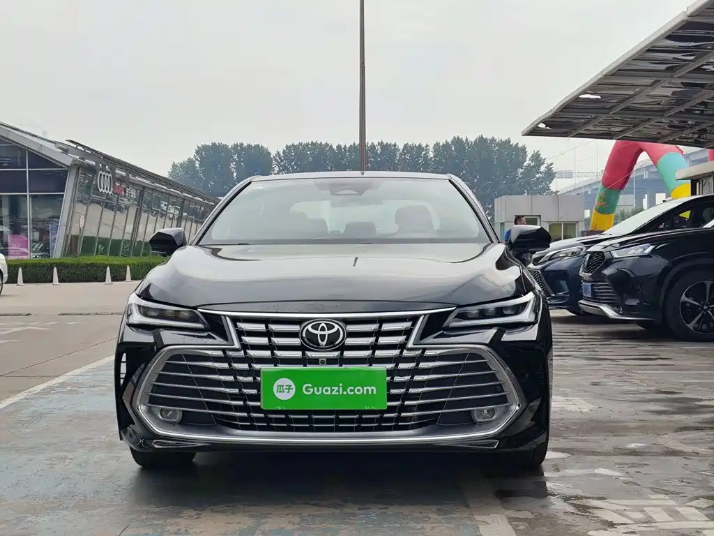 Toyota Avalon — миниатюра 3